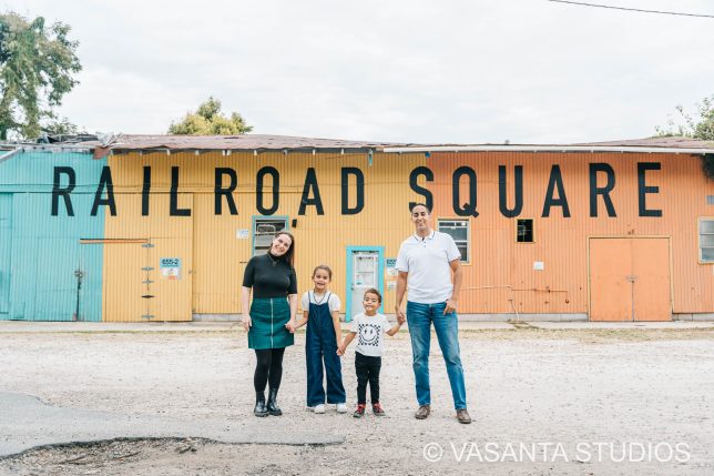 FamilyPhotosRailroadSquareTallahassee_Vasanta_Studios-1005